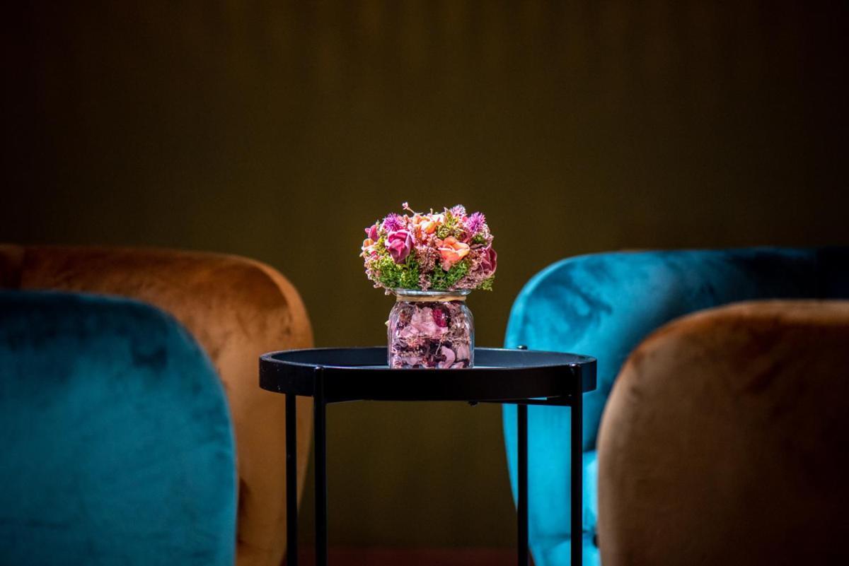 פלבן Park Hotel Kaylaka מראה חיצוני תמונה